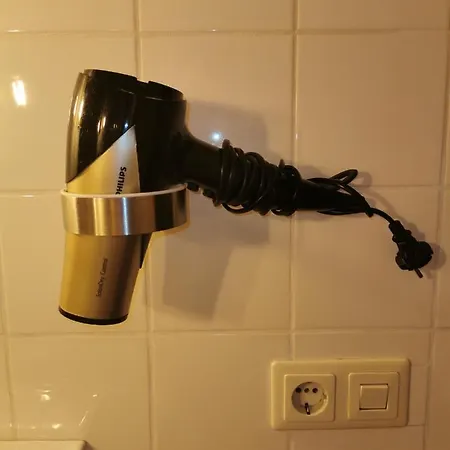 Terrassenwohnung Mit Toller Aussicht & Zentrumsnah Appartement