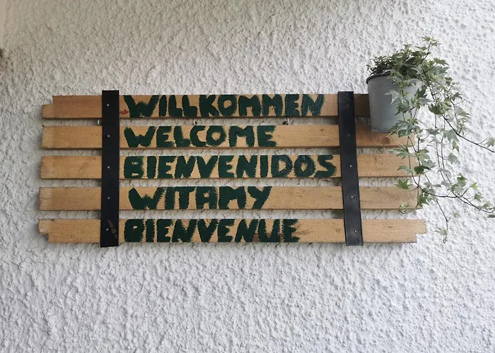 Terrassenwohnung Mit Toller Aussicht & Zentrumsnah *